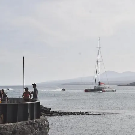 アパート Belle Vue Triplex On The Hill *