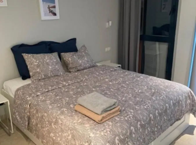 Belle Vue Triplex On The Hill דירה