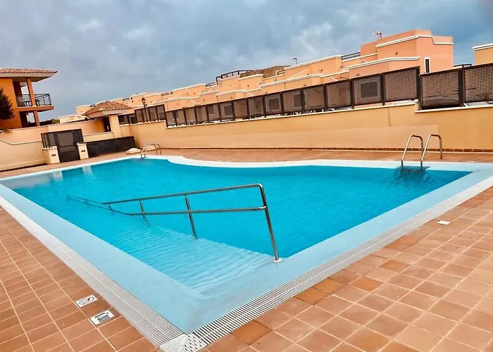 דירה Belle Vue Triplex On The Hill