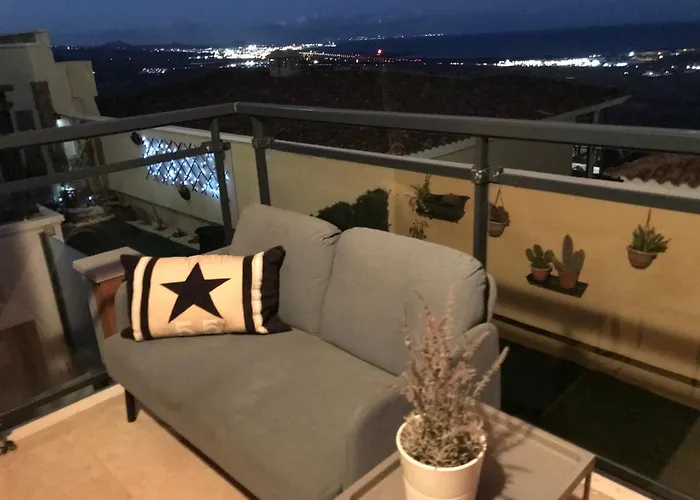 Belle Vue Triplex On The Hill דירה קלטה דה פוסטה