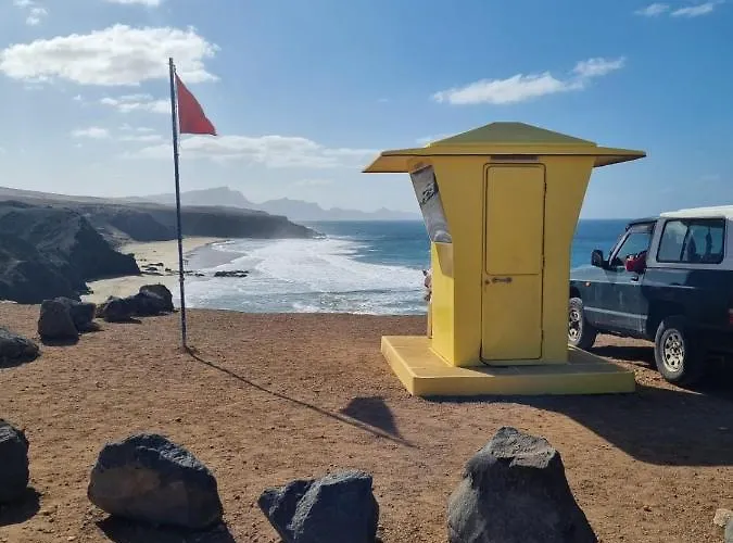 Belle Vue Triplex On The Hill דירה